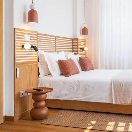 Alluz - Boutique By The Sea نازاريه