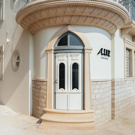Alluz - Boutique By The Sea